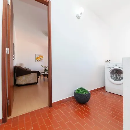C08 - Central Sao Goncalo Townhouse Tatil Evi Lagos