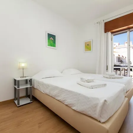C08 - Central Sao Goncalo Townhouse Tatil Evi *