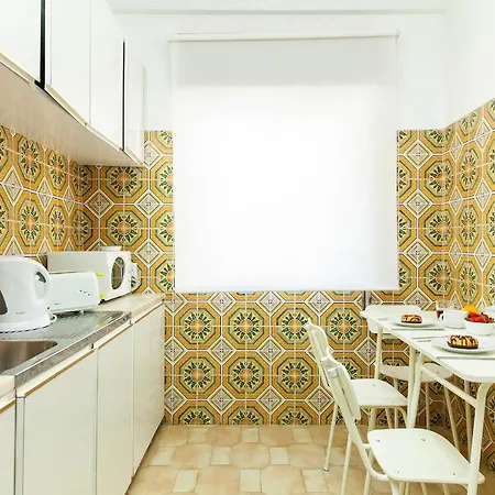 C08 - Central Sao Goncalo Townhouse Tatil Evi